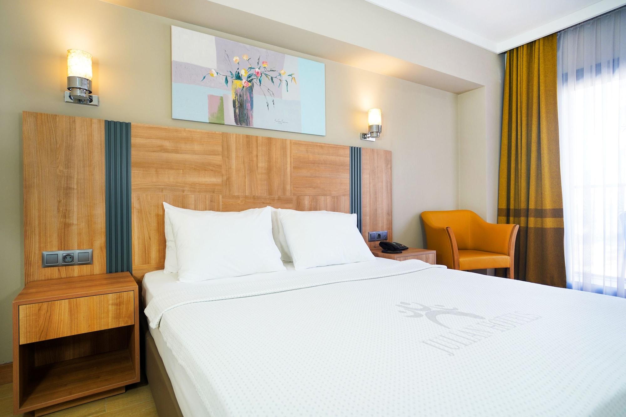 Julian Club Hotel Μαρμαρίς Εξωτερικό φωτογραφία