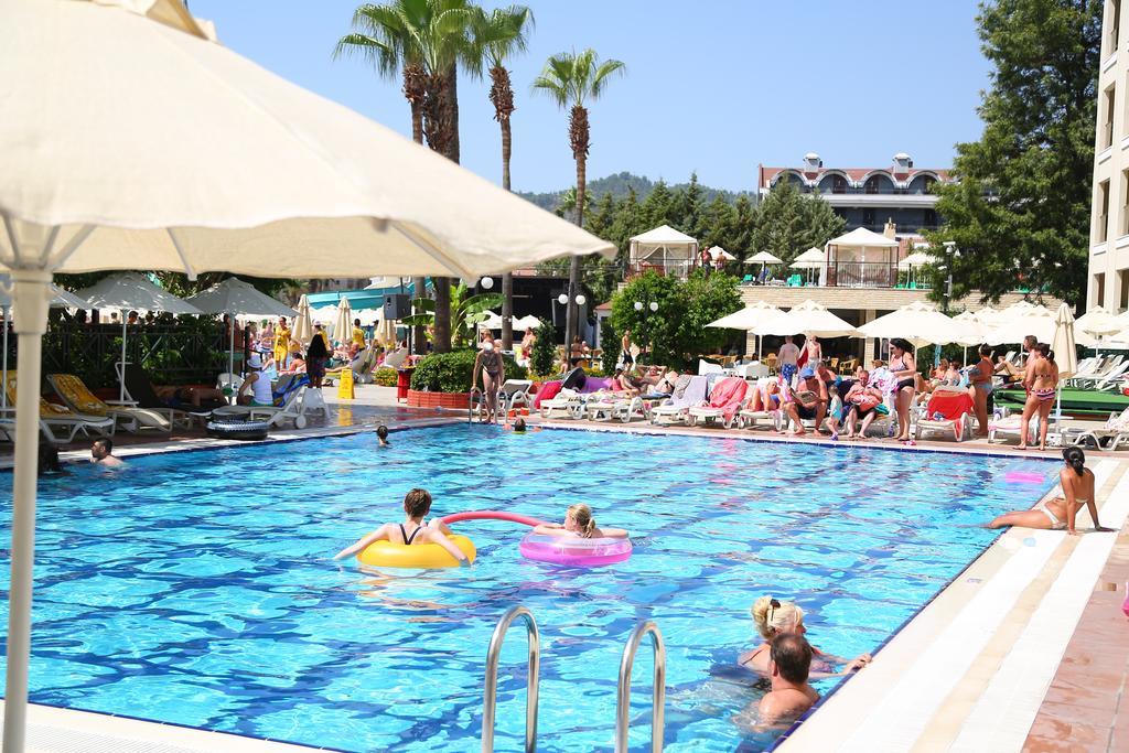 Julian Club Hotel Μαρμαρίς Εξωτερικό φωτογραφία