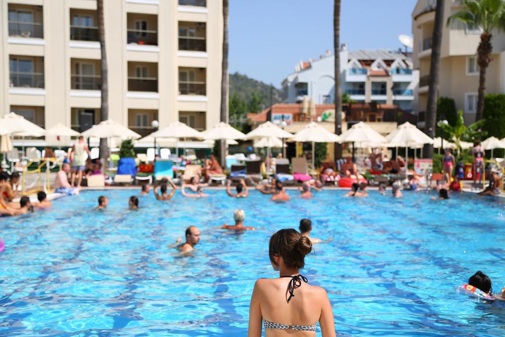 Julian Club Hotel Μαρμαρίς Εξωτερικό φωτογραφία