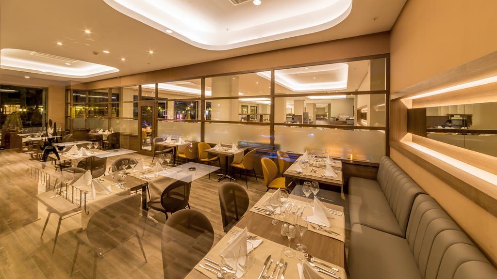 Julian Club Hotel Μαρμαρίς Εξωτερικό φωτογραφία