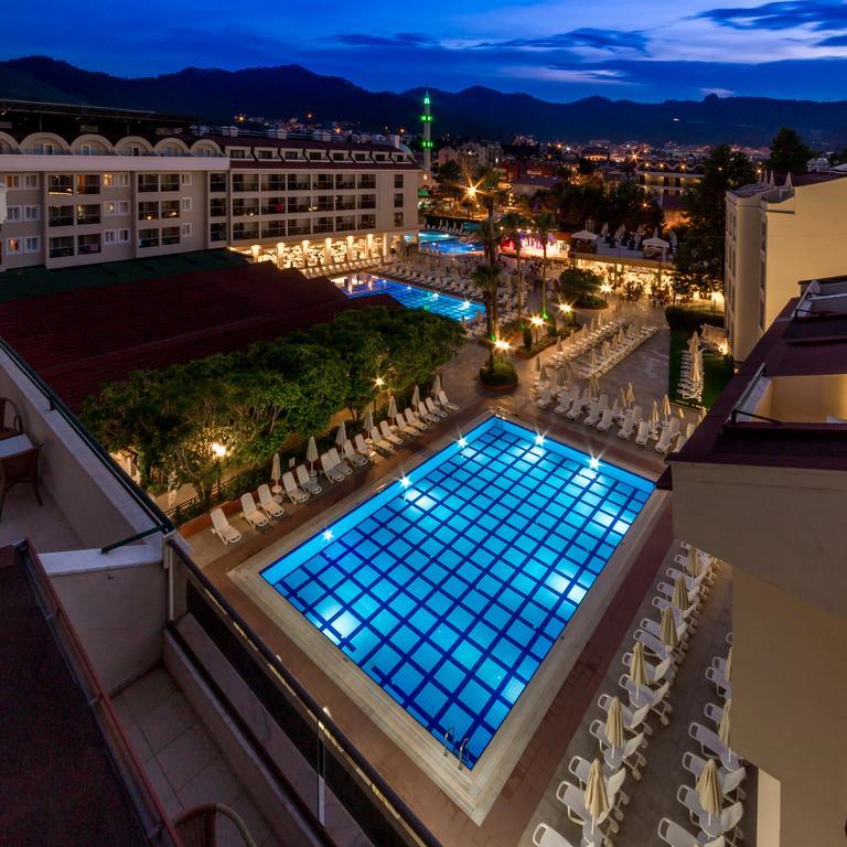 Julian Club Hotel Μαρμαρίς Εξωτερικό φωτογραφία